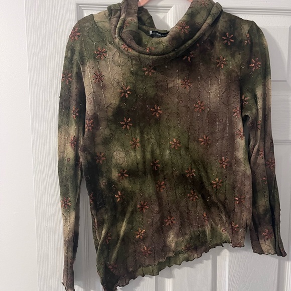 Vintage mesh turtle neck with embroidery - Picture 2 of 4